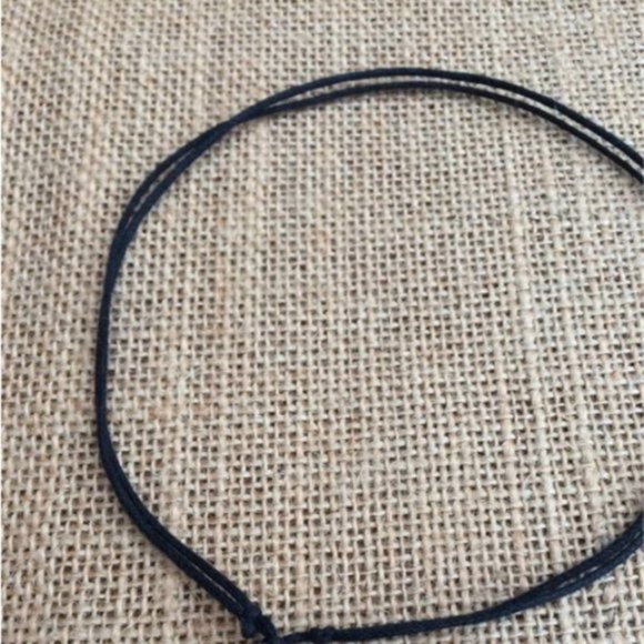 2/$25๐ LAST ONE ๐ฑ Shell Black Choker ๐ - Picture 3 of 3